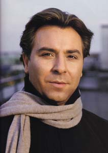 Image: Alagna in Classic FM Magazine, August 2002. Photograph by Robert Wilson